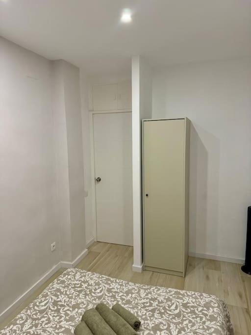 Apartamento Habitacion Linda En Centro De Barcelona